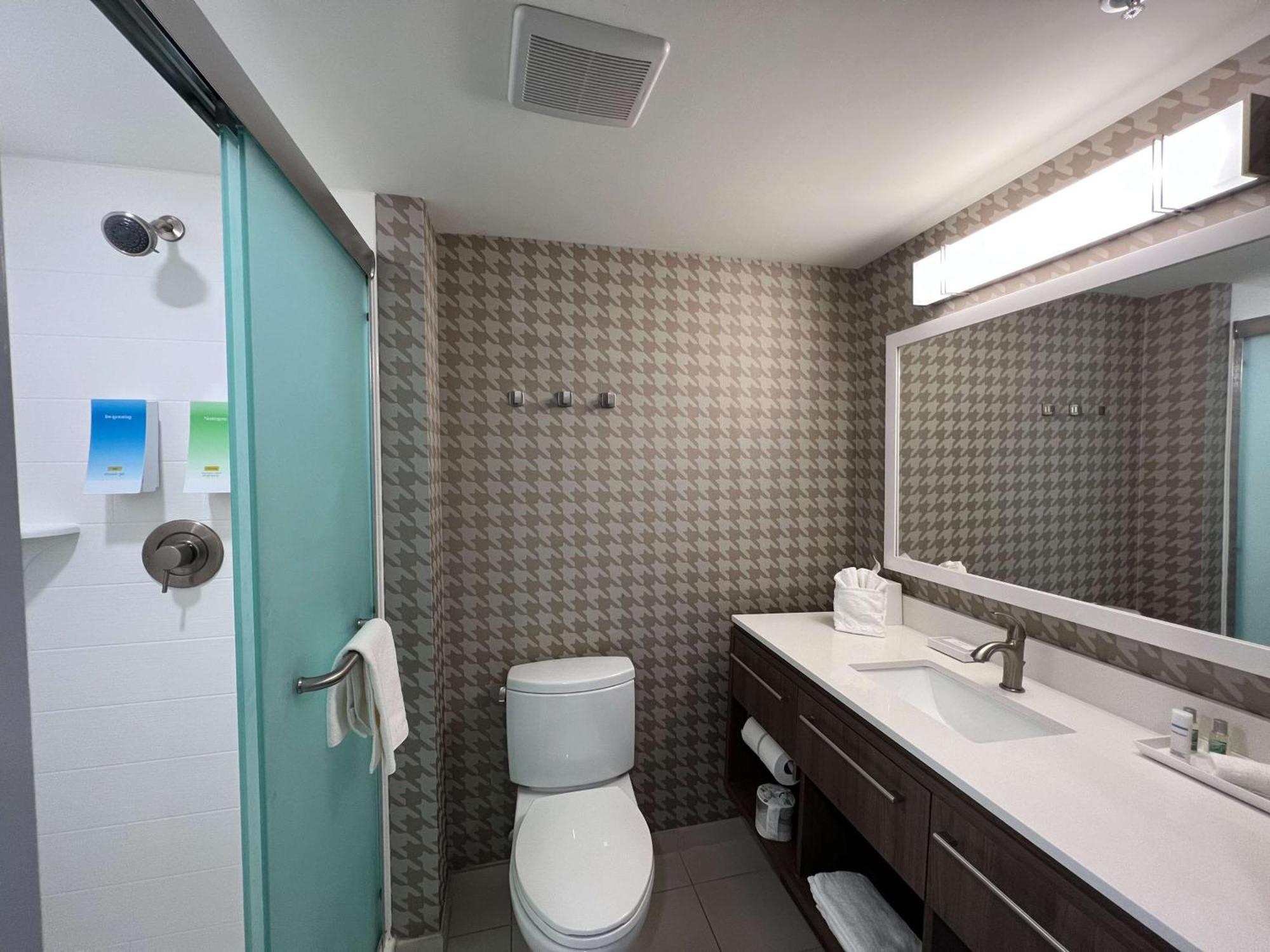 Hotel Home2 By Hilton Camp Creek Parkway, Ga