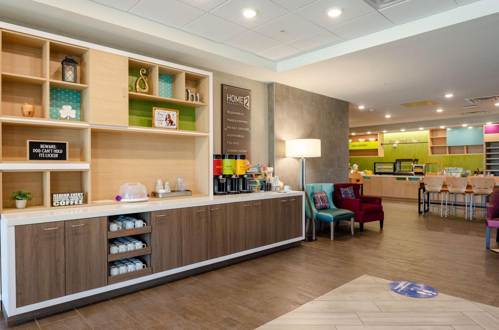Home2 By Hilton Camp Creek Parkway, Ga 3*